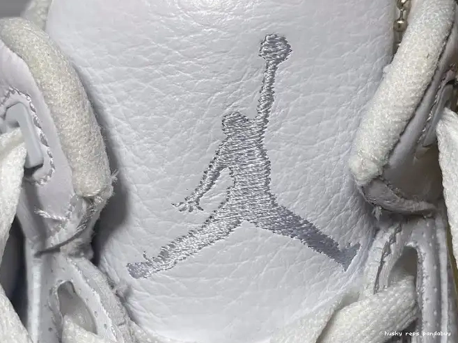 Rep Husky Jordan Air White Triple 3 Retro 136064-111 0509